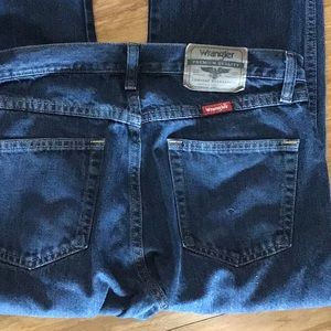 5 pair of men’s jeans